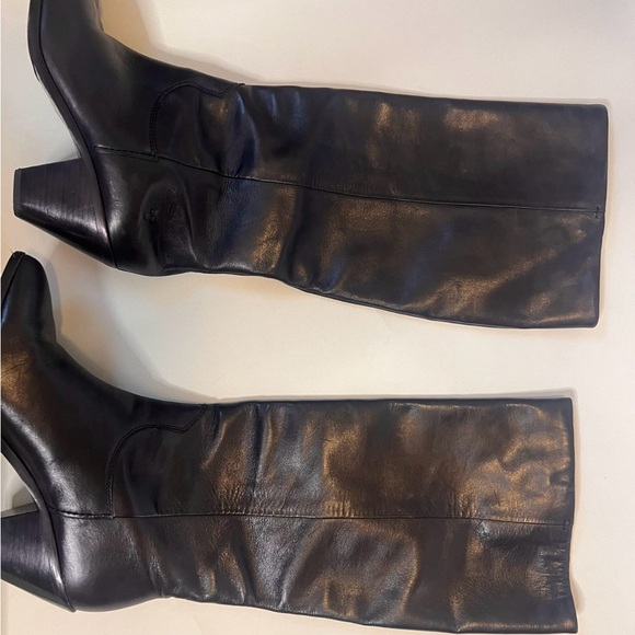 FRYE BOOTS - Picture 3 of 4